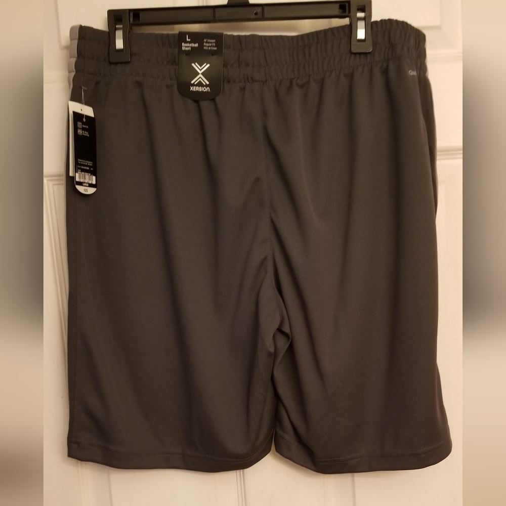 Basketball Shorts - Picture 2 of 4